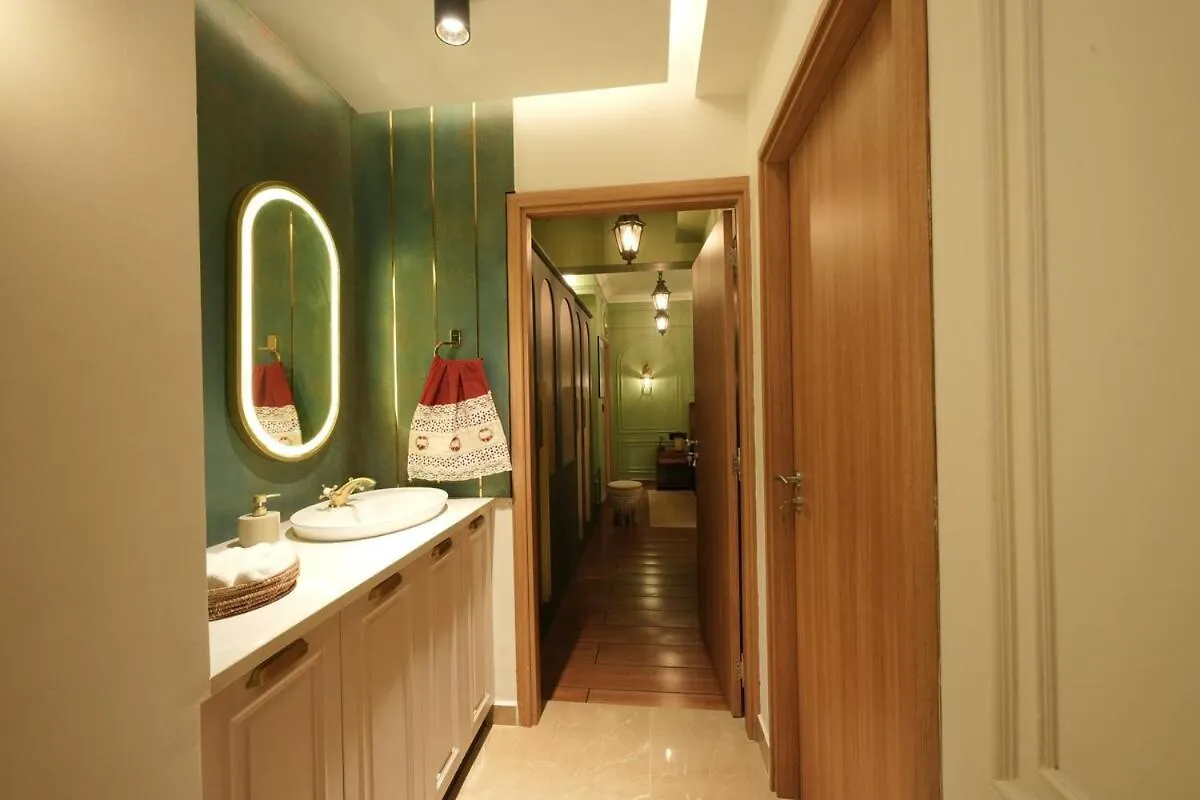 Cozy 3 Bhk Fully Furnished Apartment In Cochin Kochi 0*,