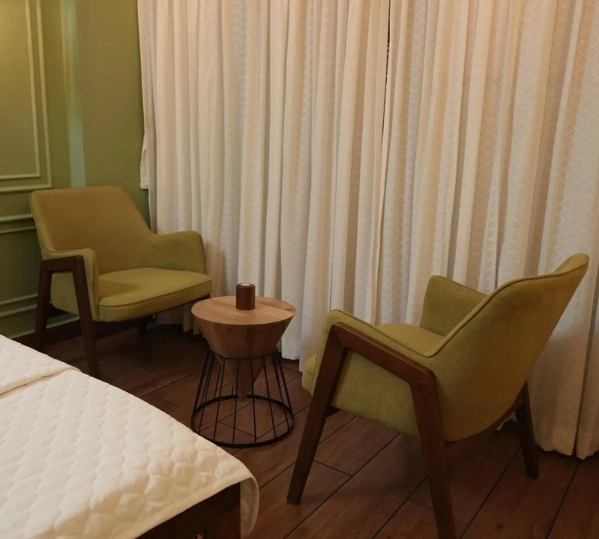 Cozy 3 Bhk Fully Furnished Apartment In Cochin Kochi 0*,  Indien
